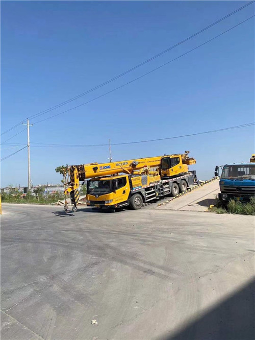 鸡泽县吊车作业时，可能会产生哪些额外收费项目？